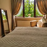 Holiday home Rynn Haven - Enchanting Townhouse Lough Rynn Mohill